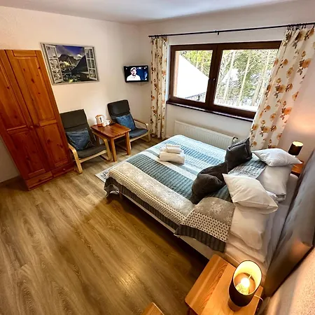 Luna Cisza Spokoj Sniadania Szybki Internet Smart Tv カルパッチ